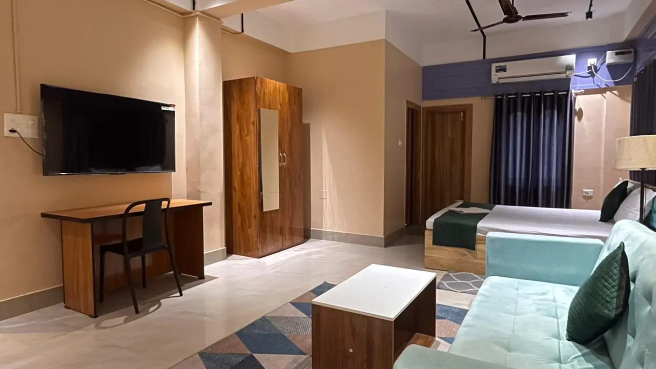 Super Deluxe Room